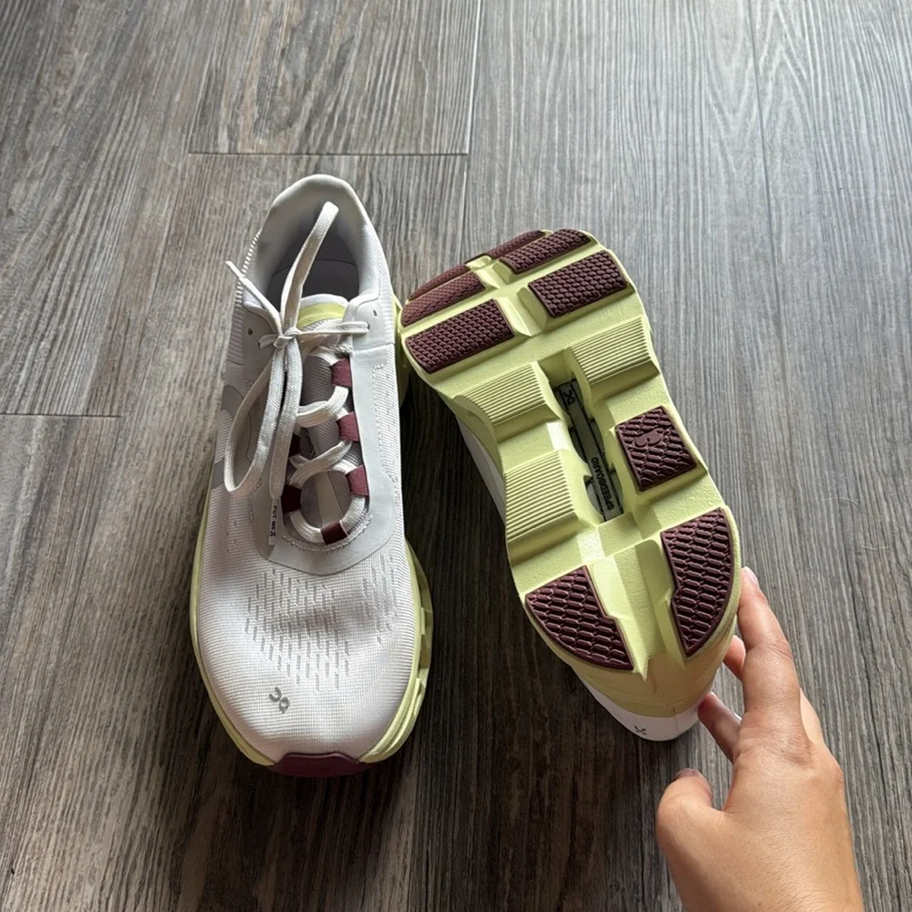 NWOT On Cloudmonster running shoes size M 9/ W 10.5 - Picture 2 of 4